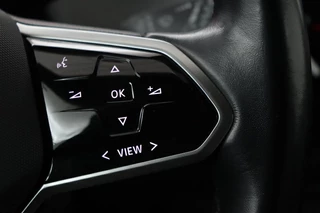 Volkswagen ID.3 Volkswagen ID.3 First Plus 58 kWh | Stoel & stuurverwarming |  Adaptive cruise | Matrix LED | Carplay | Keyless | Navigatie | Camera | Navigatie - afbeelding nr 15