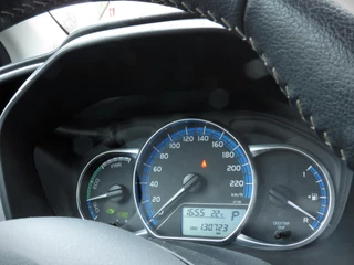 Toyota Yaris Toyota Yaris 1.5 Hybrid Lease | NIEUWE TYPE | NAVIGATIE | ACHTERUITRIJCAMERA | CLIMA-AIRCO | KEYLESS START | - afbeelding nr 19