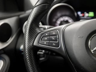 Mercedes-Benz C-Klasse 279Pk Automaat (GROOT NAVI, LUCHTVERING, CAMERA, LEDER, STOELVERWARMING, GETINT GLAS, ELEK SPORTSTOELEN, ELEK ACHTERKLEP, ZWART HEMEL, NIEUWE APK, NIEUWSTAAT) - afbeelding nr 19