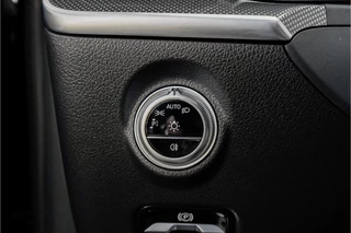 Mercedes-Benz C-Klasse Pano Night Leder 19