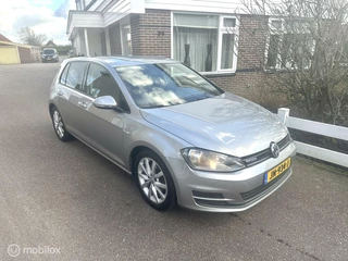 Volkswagen Golf Volkswagen Golf 1.0 TSI 116 pk Comfortline NAVIGATIE BLUETOOHT ACHTERUITRIJCAMERA PRIVACY GLAS MOOIE AUTO!! - afbeelding nr 5