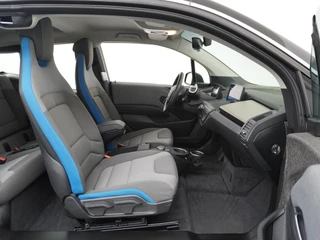 BMW i3 BMW i3 Executive Edition 120Ah 42 kWh UNIEKE KM STAND |  NAVI | RIJKLAARPRIJS INCL. 12 MND. BOVAGGARANTIE - afbeelding nr 33