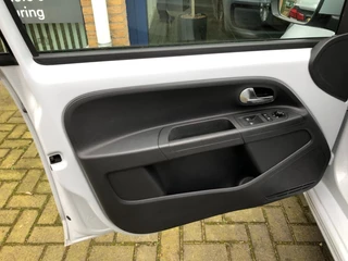 Volkswagen e-up! - afbeelding nr 17