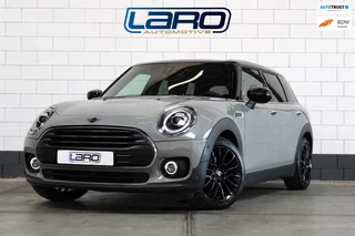 MINI Clubman 1.5 Cooper 136 pk Aut. | Leer ACC LED CarPlay Climate Stoelver. Chili