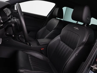 Škoda Superb Skoda Superb 1.4 TSI iV Laurin & Klement | Panoramadak |  Stoelventilatie | Leder | 360 camera | Trekhaak | Massage | Adaptive cruise | Canton Sound | Virtual Cockpit | Carplay | 19'' lichtmetalen velgen | PHEV - afbeelding nr 5
