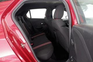 Opel Corsa Opel Corsa 1.2 131PK Automaat GS Line leer|led|cam|dab|applecarplay|lmv16 - afbeelding nr 12