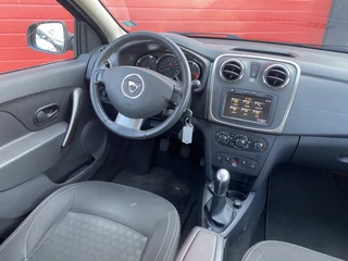 Dacia Logan Dacia Logan MCV 0.9 TCe Prestige AIRCO / CRUISE / TREKHAAK / PDC / NAVI / BLUETOOTH / LMV - afbeelding nr 4