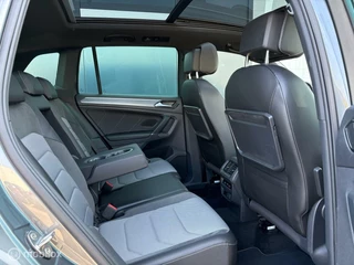 Volkswagen Tiguan Volkswagen Tiguan 1.4 TSI ACT R-Line Virtual / Trekh. / Pano - afbeelding nr 8