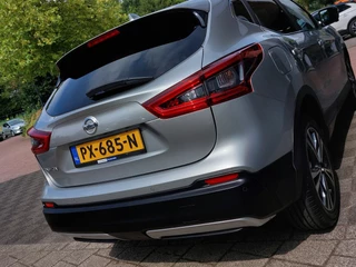 Nissan QASHQAI 1.2 DIG-T 116pk N-Connecta Design-Pack | Origineel NL | Navi | Clima | Cruise | Keyless Entry | Panoramadak | Pdc V+A+360 Camera | Rijstrook+Licht+Regensensor | Privacy Glass | 18''lm - afbeelding nr 44