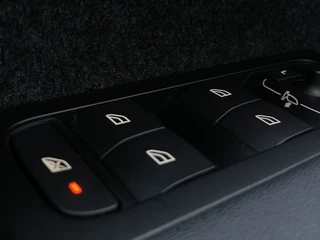 Volvo XC40 Stuurwiel verwarmd | Navigatie - afbeelding nr 18