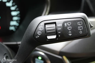 Ford Focus Ford Focus Wagon 1.0 EcoBoost Titanium Business 125 PK, Stuur/stoel verwarming, Pdc voor + achter, Full led, Keyless entry, Donkerglas, App connect, Cruise, Navi, Clima, 17 inch Lmv. - afbeelding nr 28