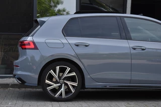 Volkswagen Golf Volkswagen Golf 1.5 eTSI R-Line Pano HUD H&K Lane Camera - afbeelding nr 41