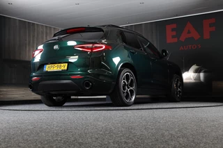 Alfa Romeo Stelvio Alfa Romeo STELVIO 2.0 T AWD 6C Villa d'Este / Acc / Lane Assist / HK / Dode Hoek / Camera / Open Panoramadak / Led / Pdc / 20 Inc - afbeelding nr 5