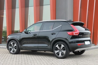 Volvo XC40 Volvo XC40 T4 Recharge Inscription | Leder | BLIS | Pilot Assist | Stoelverwarming | 360° Camera | Keyless - afbeelding nr 3