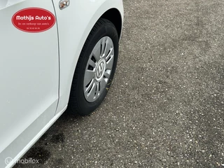 Volkswagen up! Volkswagen Up! 1.0 move up! BlueMotion 5 deurs Airco! Nette auto! CNG! - afbeelding nr 9