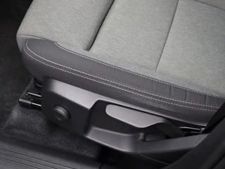 Volvo XC40 Volvo XC40 T4 PLUG-IN HYBRID CORE BRIGHT CAMERA PARK ASSIST V+A NAVI - afbeelding nr 10