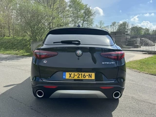 Alfa Romeo Stelvio Alfa Romeo Stelvio 2.0 T Q4 Luxery, 320pk, 20 inch, top!! - afbeelding nr 6