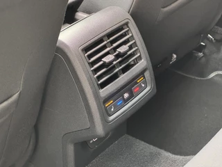 Volkswagen Golf Volkswagen GOLF 1.5 TSI 150PK IQ LED ACC Pano Carplay Navi - afbeelding nr 20