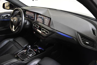 BMW 1 Serie LEDER/NAVI/CARPLAY - afbeelding nr 13