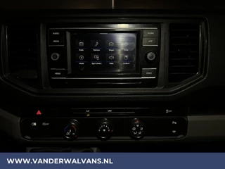 Volkswagen Crafter Volkswagen Crafter 2.0 TDI 140pk L3H3 L2H2 Euro6 Airco | Camera | Apple Carplay | Android Auto Parkeersensoren, Bijrijdersbank - afbeelding nr 6