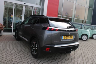 Peugeot 2008 Peugeot 2008 1.2 100PK ALLURE PACK | TREKHAAK | NAVIGATIE | APPLE CARPLAY/ANDROID AUTO | 3-D INSTRUMENTENPANEEL | ACHTERUITRIJ CAMERA | CRUISE CONTROL | LED KOPLAMPEN | CLIMATE CONTROL | 17