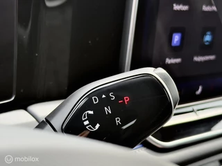 Volkswagen Tiguan Volkswagen Tiguan 1.5 eTSI R-Line | Pano | Massage | ACC - afbeelding nr 25