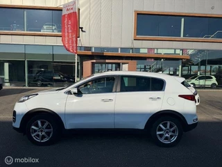 Kia Sportage Kia Sportage 1.6 GDI DynamicLine  Trekhaak , Navigatie , Achteruit rij Camera / Climate - & Cruise Controle / dealer onderhouden - afbeelding nr 2