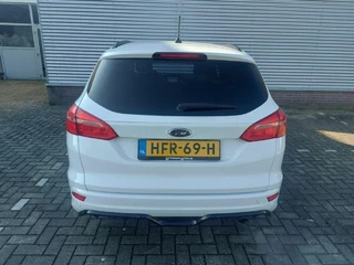 Ford Focus Ford Focus 1.5 Titanium airco,cruise,navigatie,stoel/stuurverwarming,parkeersensoren, - afbeelding nr 5