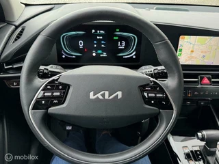 Kia Niro Kia Niro 1.6 GDi PHEV DynamicLine / Plug-in Hybride / Volledig elektrisch rijden 55 km / Apple Carplay of Android auto / Stoel en stuurverwarming / dealeronderhouden fab garantie 7 jaar / 150.000km - afbeelding nr 19