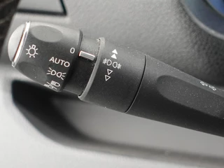 Opel Vivaro Opel Vivaro 1.5 CDTI L2H1 Innovation Naviagatie Camera Apple Carplay Cruise control Airco 3-Zits Euro6 - afbeelding nr 18