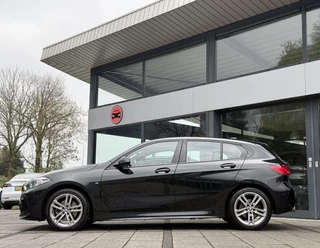 BMW 1 Serie BMW 1-serie 118i M-Sport | Leder | Apple Carplay | Live Cockpit | - afbeelding nr 3