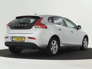 Volvo V40 Volvo V40 2.0 T2 Momentum NAVI | Bluetooth | Dealer onderhouden - afbeelding nr 7