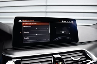 BMW 5 Serie | Laserlight | 20'' Velgen | 360 Camera | Comfort Zetels | Head-Up | - afbeelding nr 14