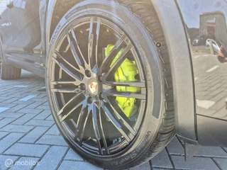 Porsche Cayenne Porsche Cayenne 3.0 S E-Hybrid 21