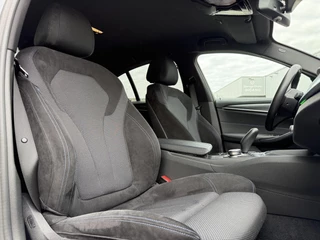 BMW 5 Serie BMW 5-serie 520e Aut. Hybrid M-Sport | Navi | BMW Laser Led | Alcantara Interieur | - afbeelding nr 14
