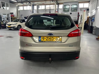Ford Focus Ford Focus 1.0 ECOB. First Edition, Schuif/kantel, PDC, NAVI, Trekhaak - afbeelding nr 8