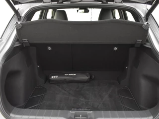 Lexus LBX Lexus LBX 1.5 Hybrid Elegant Tech Pack | Stuur en Stoelverwarming | - afbeelding nr 15