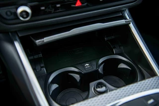 BMW 3 Serie BMW 3-serie 330e Sedan Hybrid | Vol | M Sport | Schuifdak | H&K | Innovation | Head Up | 19 inch | - afbeelding nr 24