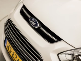Ford C-MAX Ford C-MAX 2.0 Plug-in Hybrid Titanium Plus 185Pk Automaat (PANORAMADAK, GROOT NAVI, CLIMATE, CAMERA, LEDEREN SPORTSTOELEN, GETINT GLAS, ELEK ACHTERKLEP, KEYLESS, NIEUWE APK, NIEUWSTAAT) - afbeelding nr 34