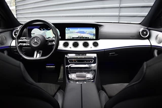 Mercedes-Benz E-Klasse | Panoramadak | Trekhaak | ACC Plus | Burmester | Multibeam LED | Sfeerverlichting | CarPlay | - afbeelding nr 4