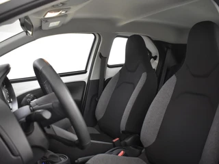 Toyota Aygo Toyota Aygo X 1.0 VVT-i S-CVT Play Automaat | Camera - afbeelding nr 3