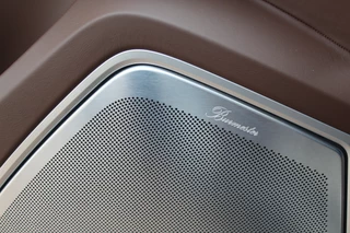 Porsche Cayenne Porsche Cayenne 3.0 E-Hybrid / Trekhaak / 360Camera / Burmester / Sportdesign / Sportchrono / Softclose / 21'' / Luchtvering / Keyless / Stuurverwarming / Matrix LED / DAB - afbeelding nr 29