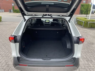 Toyota RAV4 Toyota RAV4 2.5 Hybrid Business Plus Navigatie Trekhaak Camera DAB ACC Leder Elek Stoel + Verwarming JBL Audio Carplay Keyless Getint Glas NL Auto 1e Eigenaar Wit Metallic - afbeelding nr 7