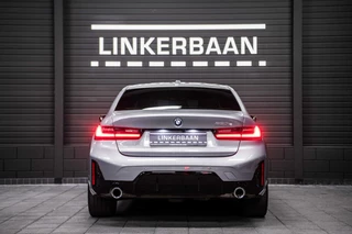 BMW 3 Serie BMW 3-serie 330e Sedan Hybrid | Vol | M Sport | Schuifdak | H&K | Innovation | Head Up | 19 inch | - afbeelding nr 15