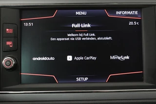 SEAT Leon SEAT Leon 1.5 TSI Style Ultimate Edition | Stoelverwarming |  Adaptive cruise | Camera | Carplay | Beats Audio | Full LED | Keyless | Virtual Cockpit - afbeelding nr 17