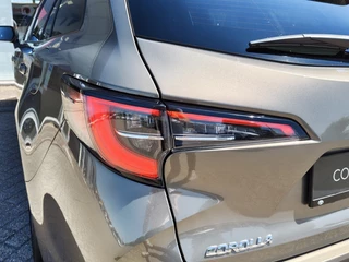 Toyota Corolla Touring Sports Toyota Corolla Touring Sports 1.8 Hybrid Dynamic Bi-Tone | Trekhaak | Head-Up Display | Stoel- - afbeelding nr 38
