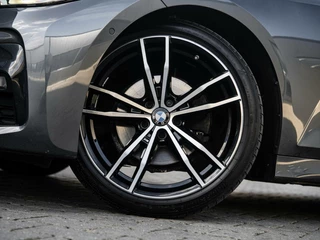 BMW 3 Serie BMW 3-serie Touring 320d 191PK Aut M-Sport Panoramadak Leder HUD Origineel NL - afbeelding nr 15