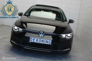 Volkswagen Golf Volkswagen Golf  1.5 eTSI DSG PANO NAVI Elect. stoel IQ LED - afbeelding nr 5