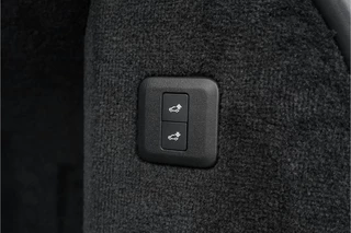 Land Rover Range Rover Sport Land Rover Range Rover Sport 2.0 P400e HSE Dynamic Pano Camera Matrix Meridian 21