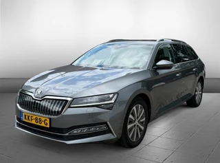 Škoda Superb Combi Adaptive Cruise Apple Carplay